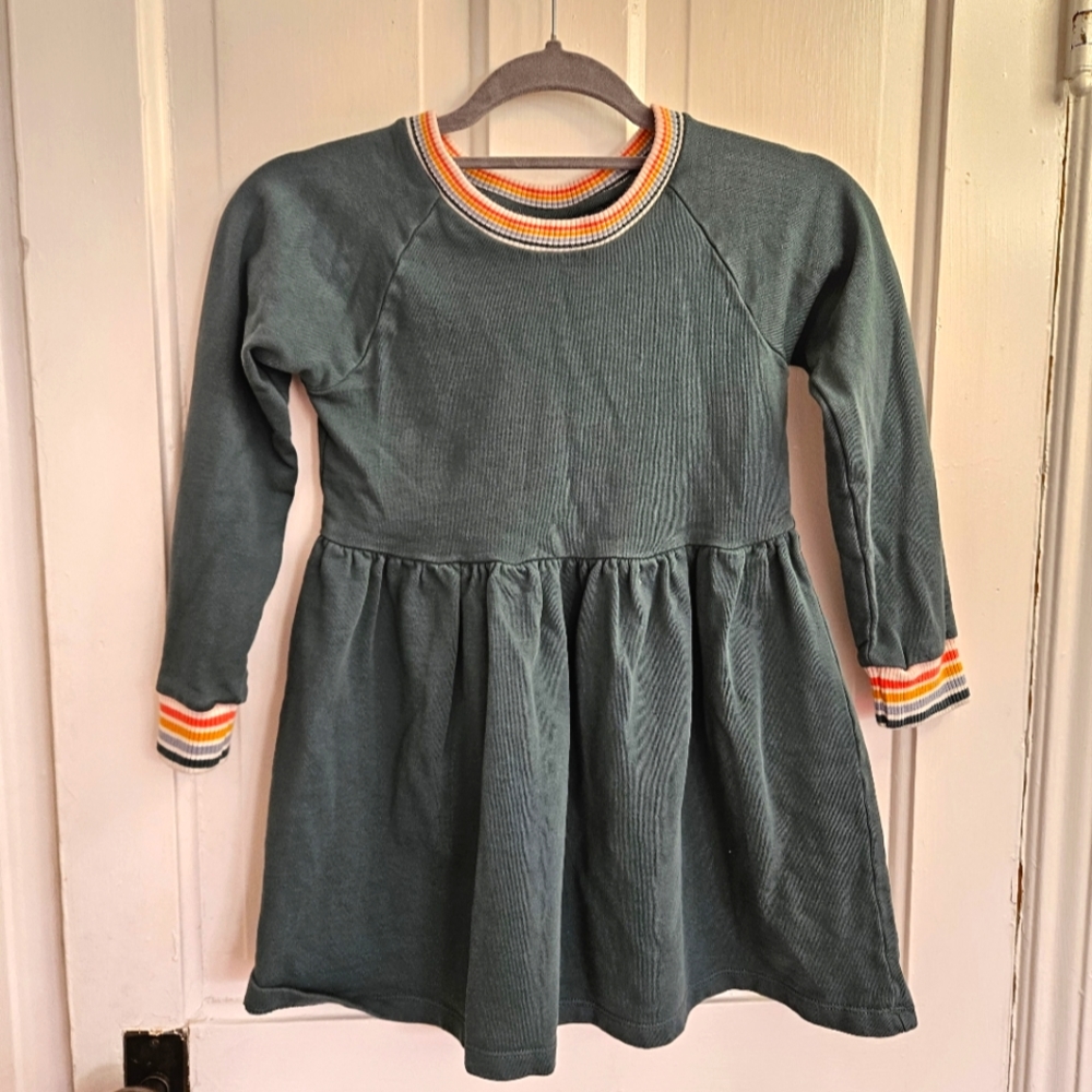 Hanna Anderson Girl's Rainbow Cuff Print Knit Dress in French Terry size 6-7